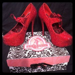 Pleaser Red Rhinestone Platform Heels❤️💎✨size 9